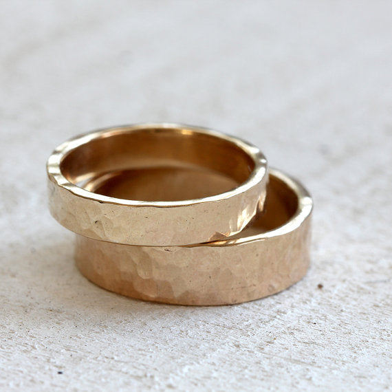 Hammered Wedding ring set 14k gold