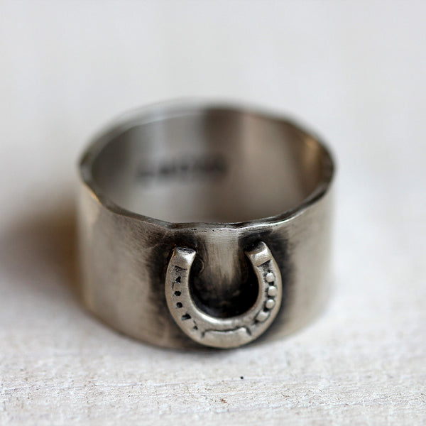Horseshoe ring lucky ring