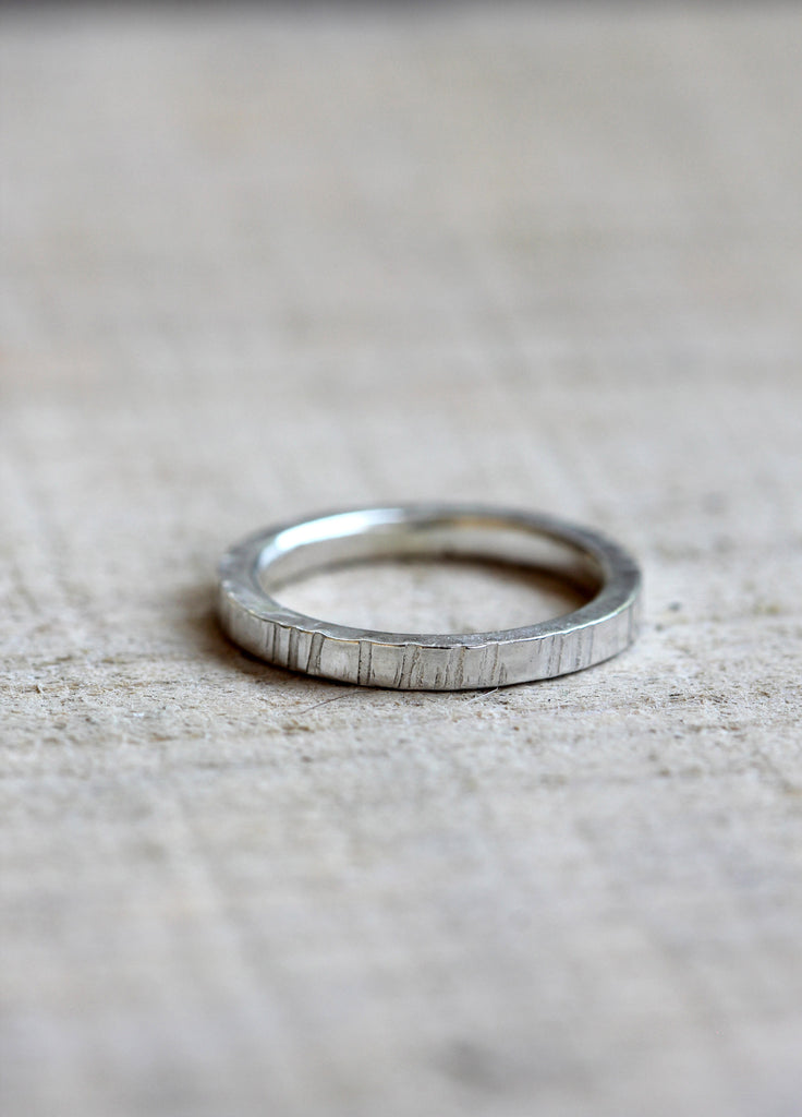 Wood clearance grain ring